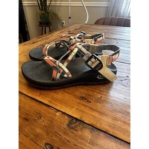 Chaco Women’s Size 7 Strappy Sandals Outdoors Granola Coastal